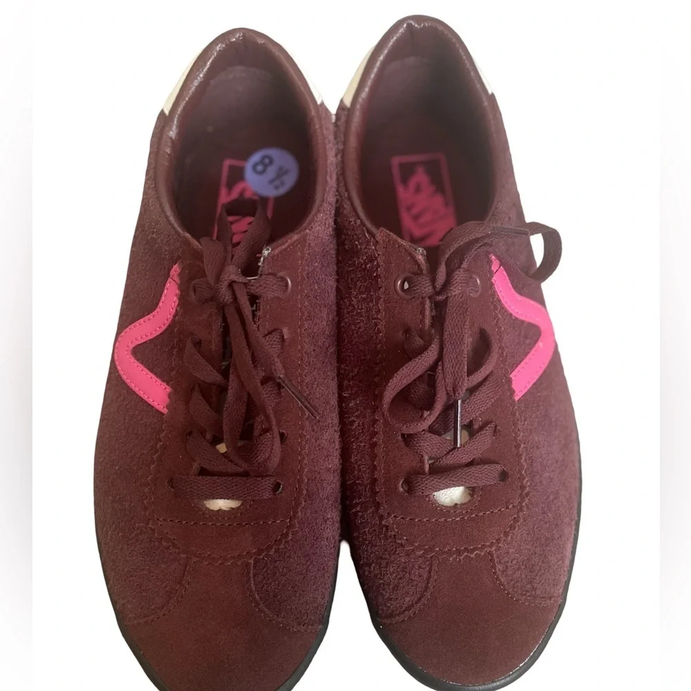 Van’s Women's Maroon and Hot Pink Sneakers Size: 8.5. NWOT Great Condition.